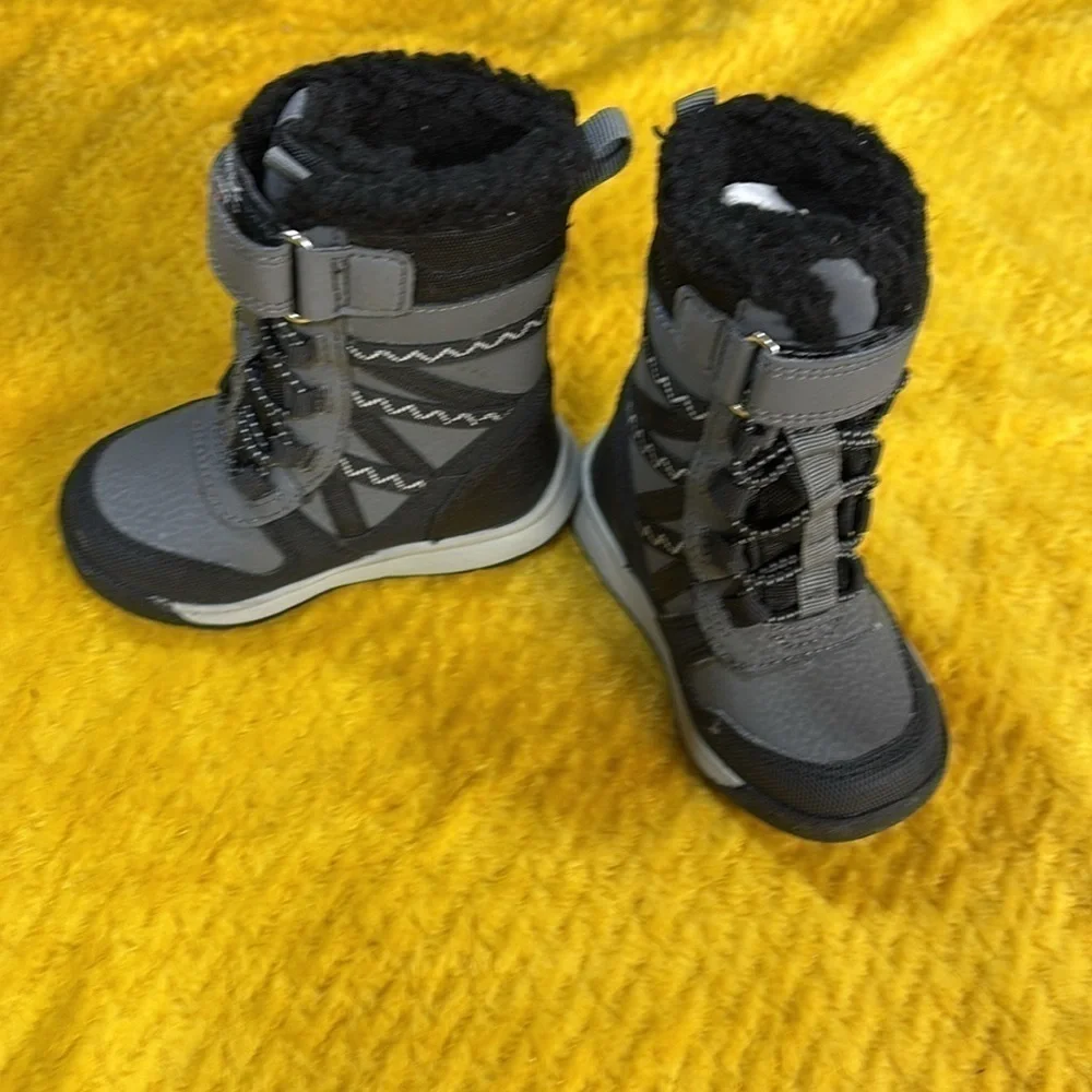 Merrell new without